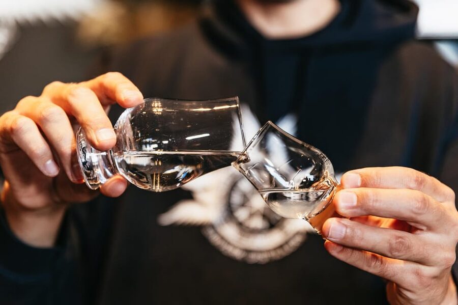 Reykjavik: Eimverk Distillery Guided Tour with Tasting - The tasting: Flóki, Vor, Víti, and more