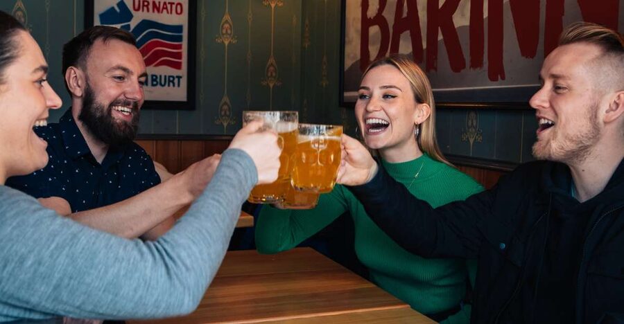 Reykjavik: Evening Icelandic Food and Drink Tour - Key points at a glance