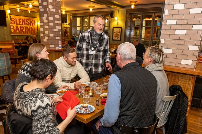 Reykjavik Food Lovers Tour - Icelandic Traditional Food - Dass Reykjavík: delicacies, hakarl, and a final drink