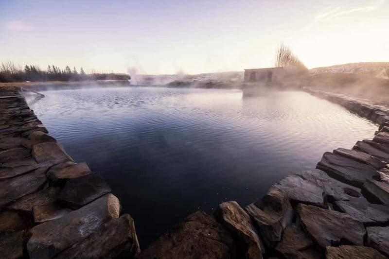 Reykjavík: Glacier Snowmobile and Hot Springs with Pickup - The super-truck journey to Geldingafell Basecamp