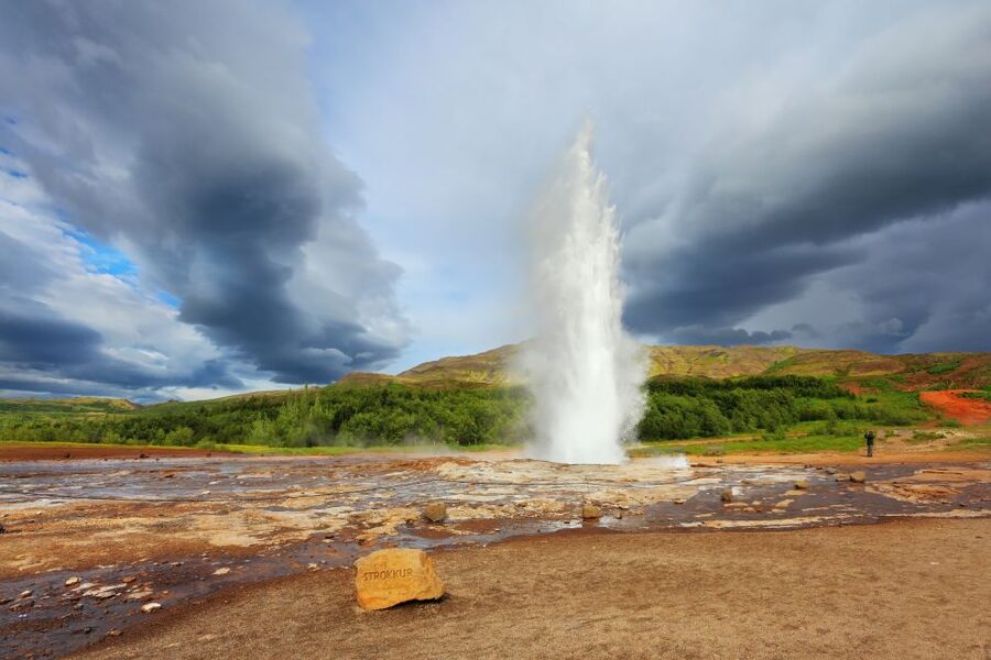 Reykjavik: Golden Circle Day Tour with optional Blue Lagoon - Who should book this tour?