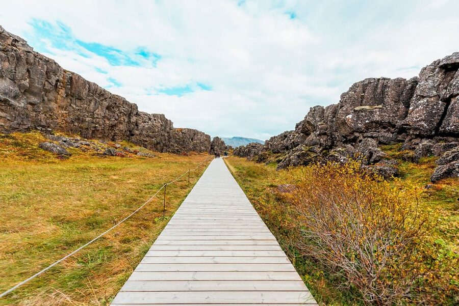 Reykjavik: Golden Circle Full-Day Tour with Kerid Crater - Þingvellir, where geology meets the first parliament