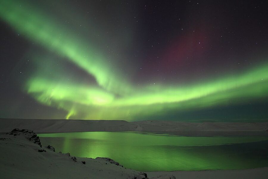 Reykjavik: Golden Circle & Northern Lights 4x4 Tour - Þingvellir, where geology and parliament meet