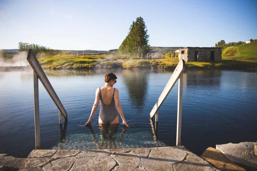 Reykjavík: Golden Circle, Secret Lagoon, & Friðheimar Tour - Friðheimar Tomato Farm and the cost of lunch
