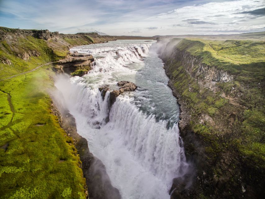 Reykjavík: Golden Circle Tour & Perlan Museum Tour - Gullfoss is the day’s big natural hit