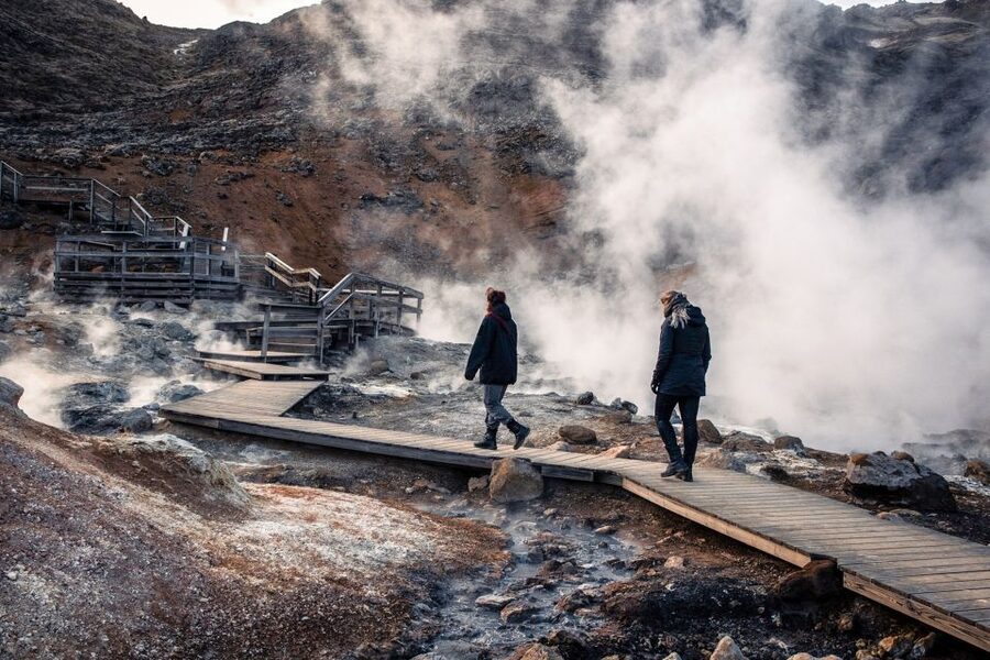 Reykjavík: Guided Afternoon Hiking Tour to New Volcano Site - Weather, food, and the practical side of the day