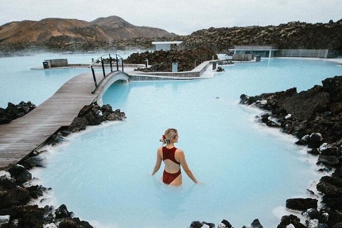 Reykjavik Iceland: Private Transfer to/from Keflavik Airport KEF - Luggage rules deserve your attention