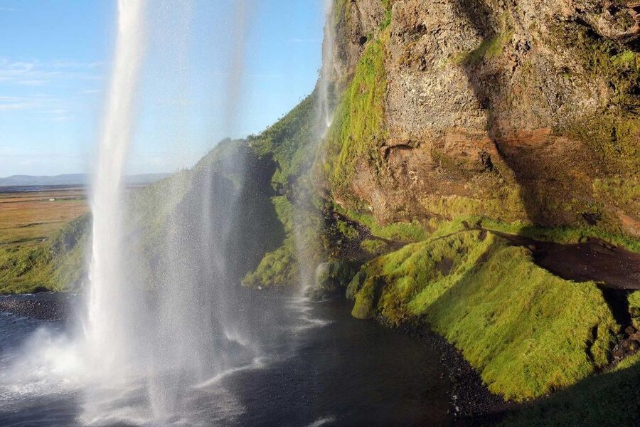 Reykjavik: Iceland South Coast & Glacier Snowmobile Tour - What the 10-hour day actually feels like