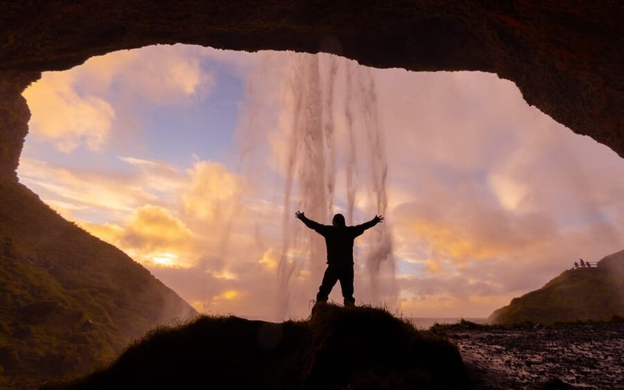 Reykjavík: Iconic Glacier Hike, South Coast & Waterfalls - Is $195 a fair price?