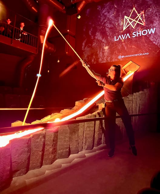 Reykjavik: LAVA SHOW - Immersive Experience Entry Ticket - Why seeing real lava changes the lesson
