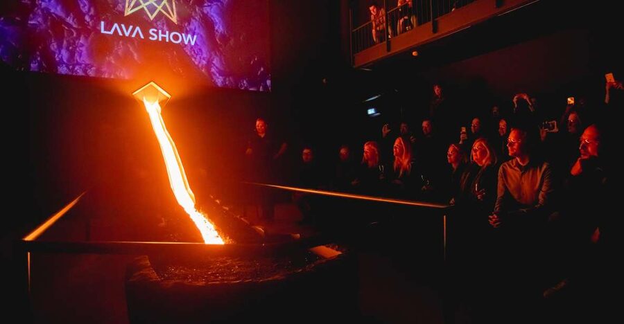 Reykjavik: LAVA SHOW - Immersive Experience Entry Ticket - The live lava segment is the main event