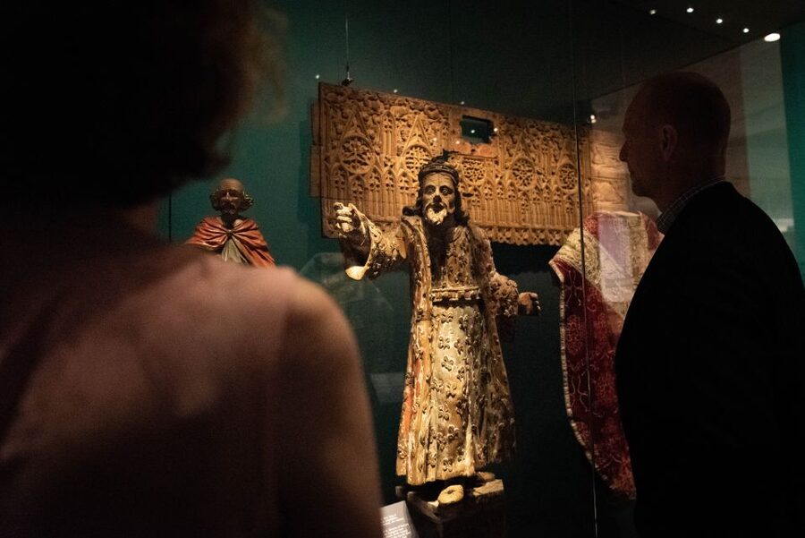 Reykjavík: National Museum of Iceland Entry Ticket - How the audio guide changes the visit