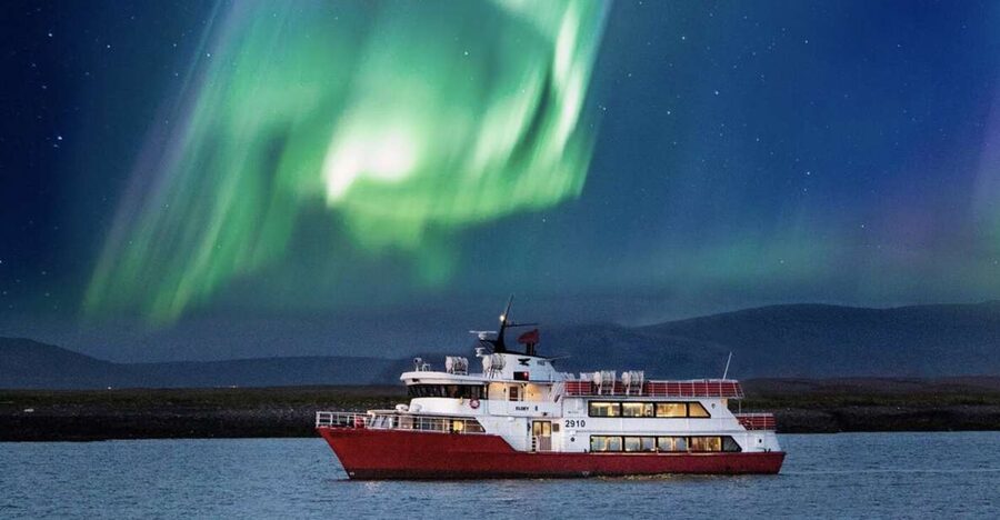 Reykjavík: Northern Lights Cruise - Setting out from Reykjavík’s Old Harbour