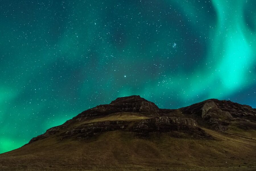 Reykjavik: Northern Lights Group Tour with Photos - Making better Northern Lights photographs