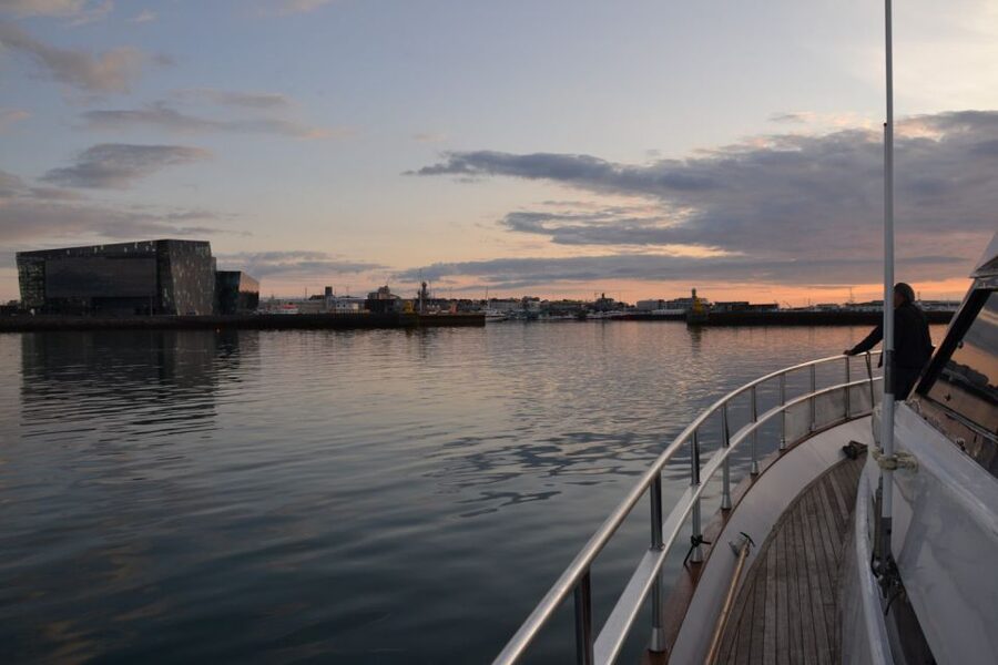 Reykjavik: Northern Lights Motor Yacht Cruise - The landmarks along the Reykjavík coast