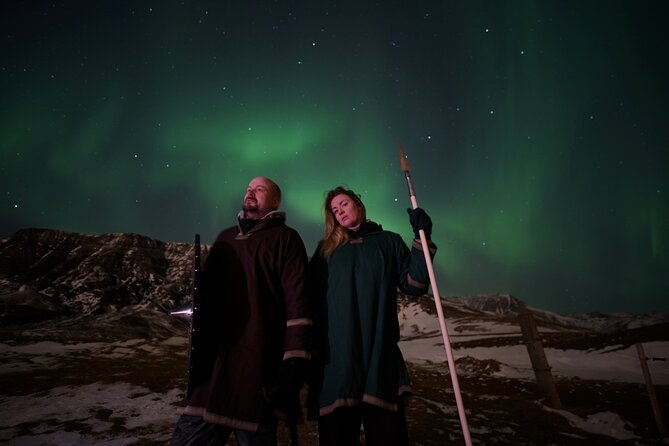 Reykjavik Northern Lights Tour with Pro Aurora Photos Small Group - Seeing the Aurora With Your Eyes