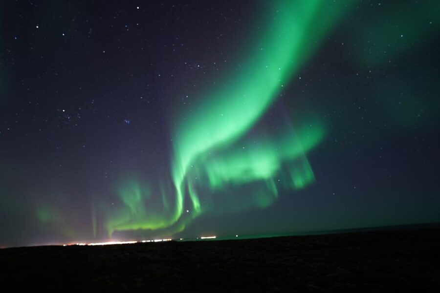 Reykjavik: Premium Northern Lights Tour with Free Photos - What happens if the lights do not appear