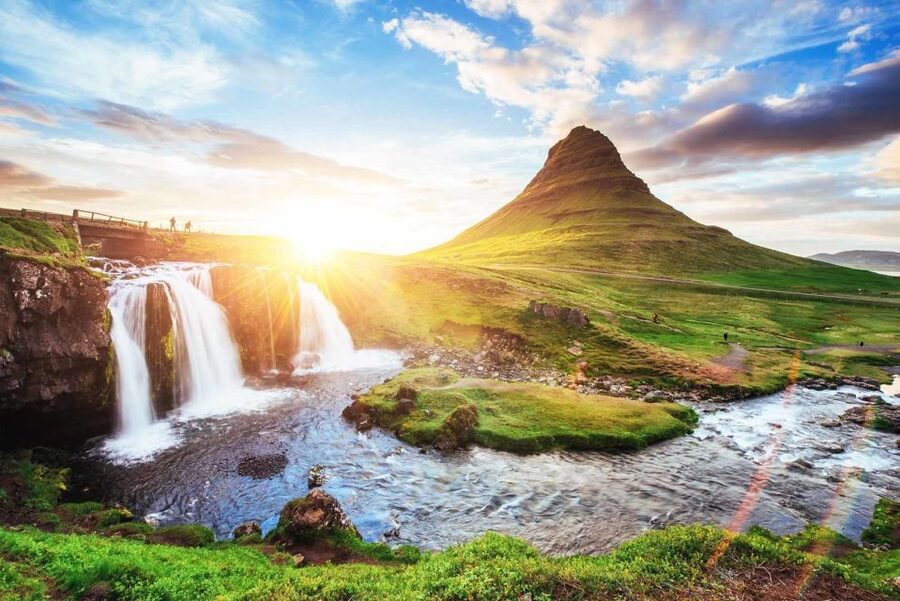 Reykjavik: Private Snaefellsnes and Kirkjufell Jeep Tour - Wildlife along the coast