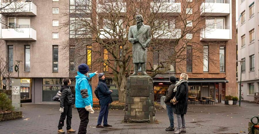 Reykjavik: Sightseeing Walking Tour with a Viking - Starting at Ingólfur Square