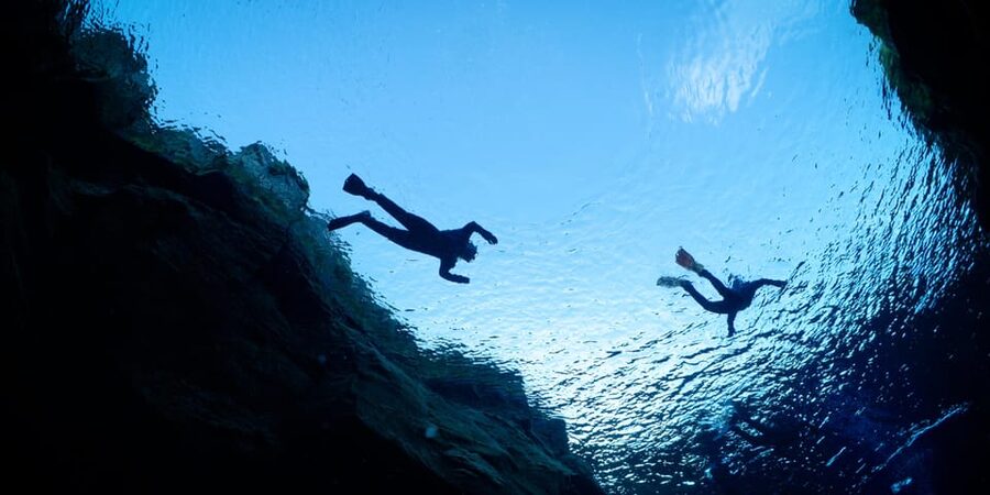 Reykjavík: Silfra Fissure Snorkeling and Lava Caving Tour - Two Iceland adventures in one long day
