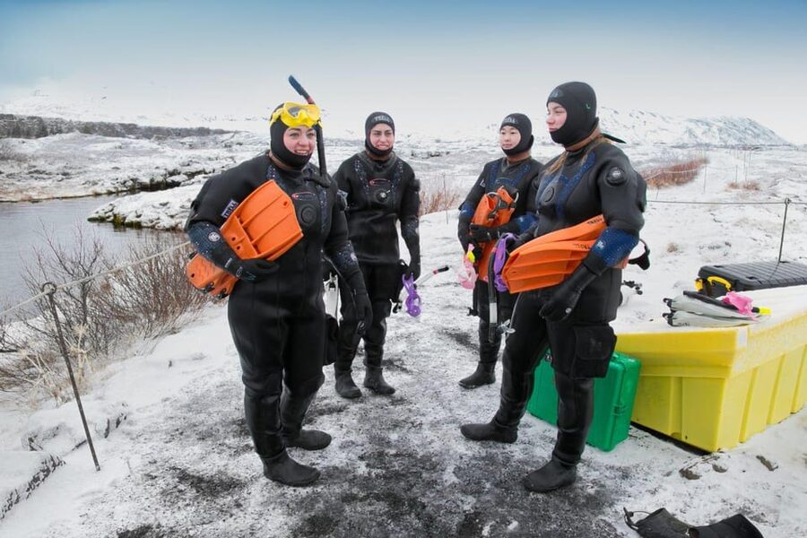 Reykjavík: Silfra Fissure Snorkeling and Lava Caving Tour - Who should book this tour
