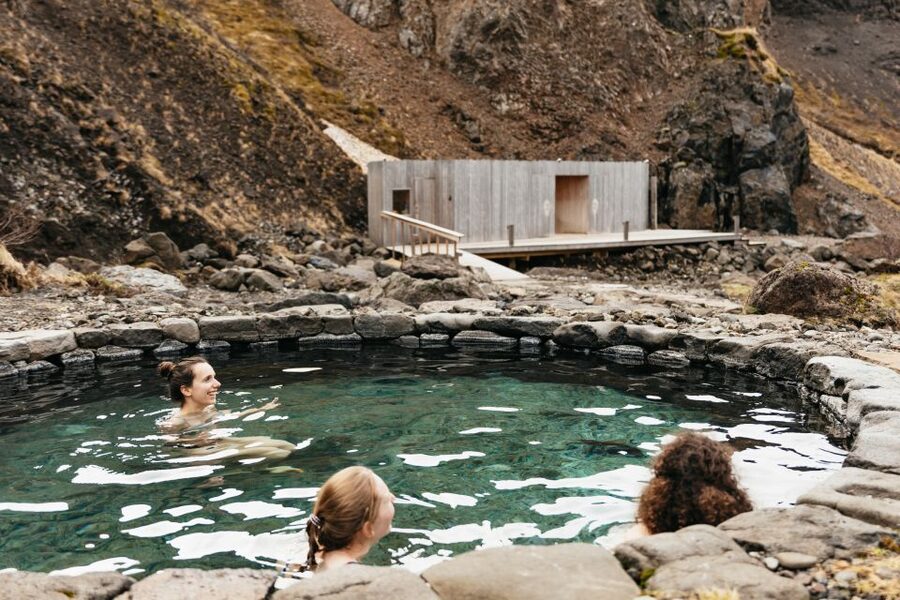 Reykjavik: Silver Circle Tour, Canyon Ride, & Thermal Baths - Deildartunguhver, Europe’s powerful hot spring