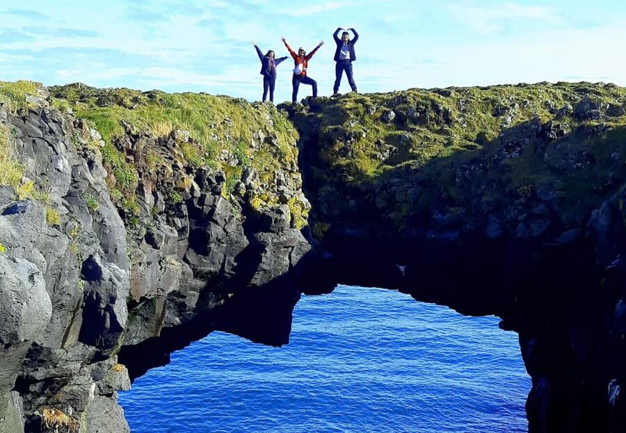 Reykjavik: Small-Group Snæfellsnes Day Trip - The guide can make or break a long day
