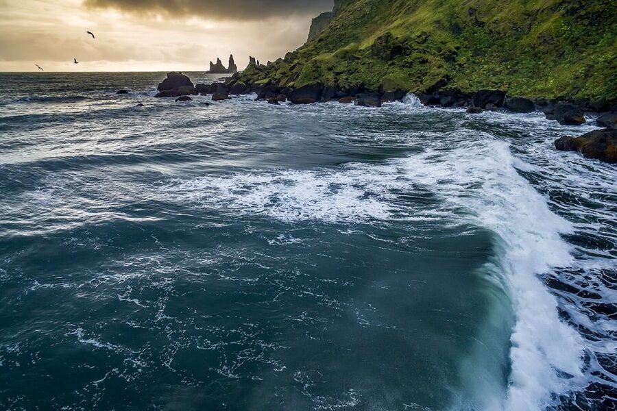 Reykjavik: South Coast, Diamond Beach, and Jökulsárlón Tour - Jökulsárlón deserves the longest stop
