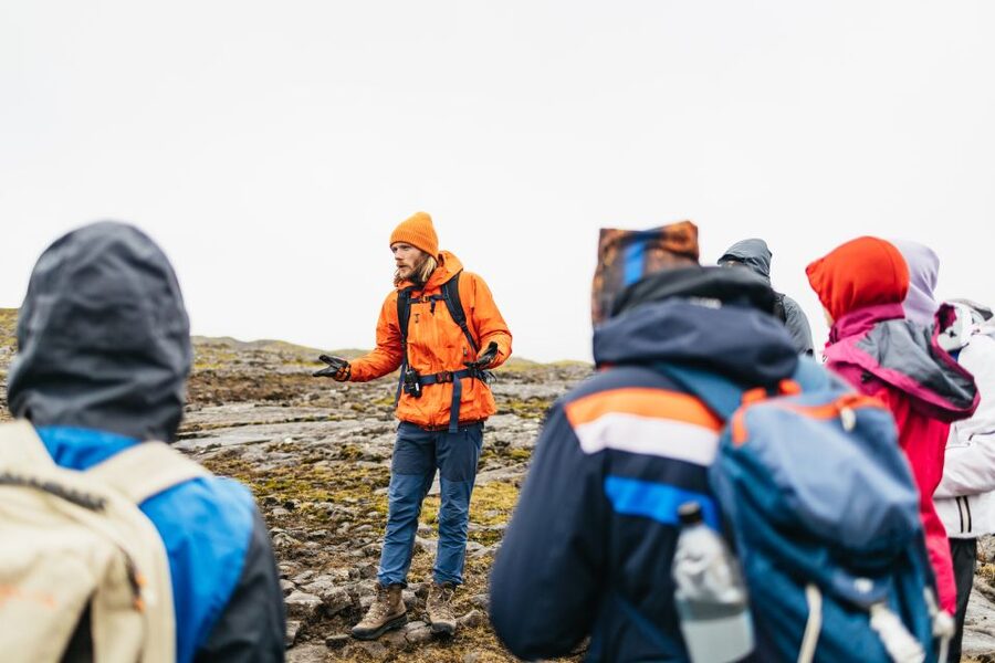 Reykjavik: Thrihnukagigur Volcano Guided Hiking Day Trip - Key points before you book