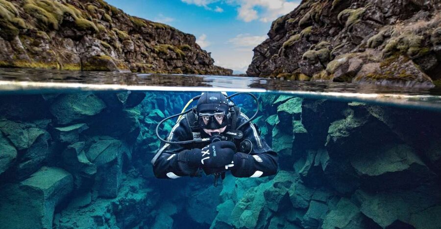 Silfra: Diving Between Tectonic Plates - Key points to know before booking