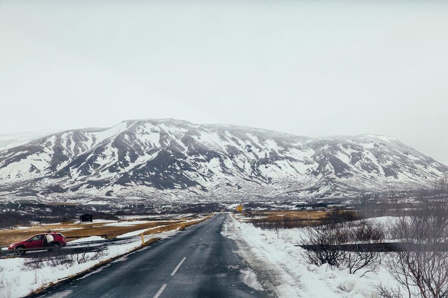 Skarfabakki: Golden Circle Small-Group Full-day Tour - Efstidalur dairy farm and the ice cream break