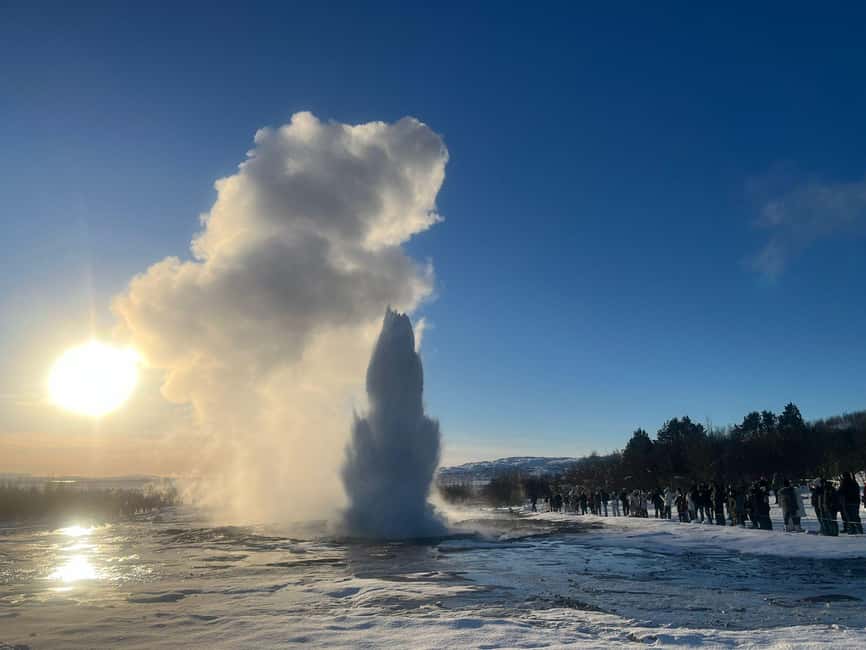 Small Group: Golden Circle & Friðheimar Visit From Reykjavik - Geysir, where Strokkur does the timing for you