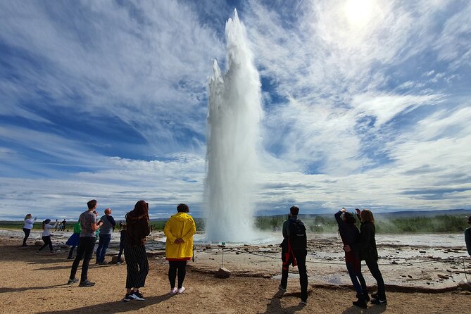 Small-Group Golden Circle, Sky Lagoon with Ticket & Kerid Crater - Weather, clothing, and walking demands