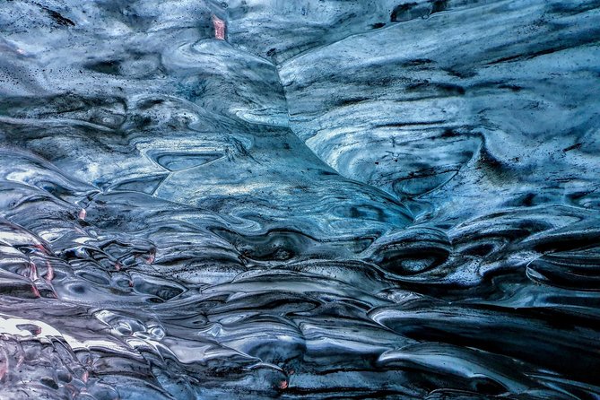 Small-Group Ice Cave Tour from Jökulsárlón - Entering the cave and finding the best blue ice