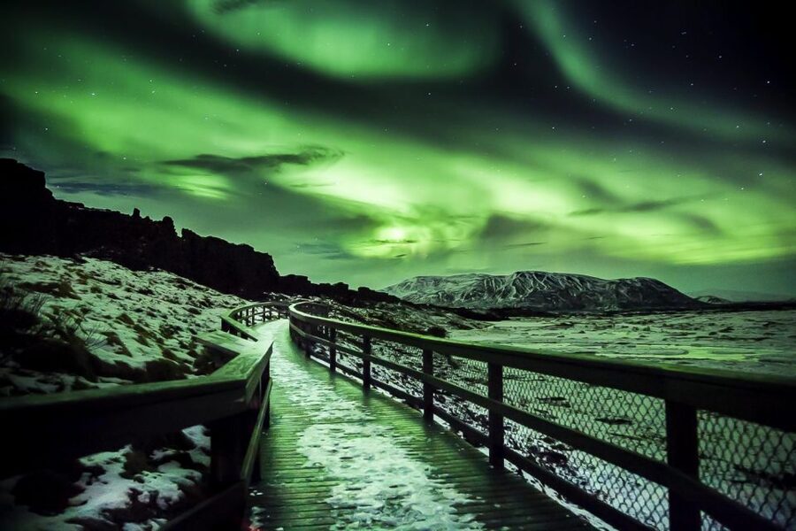Small-Group Premium Northern Lights Tour from Reykjavik - Leaving Reykjavik for the dark sky