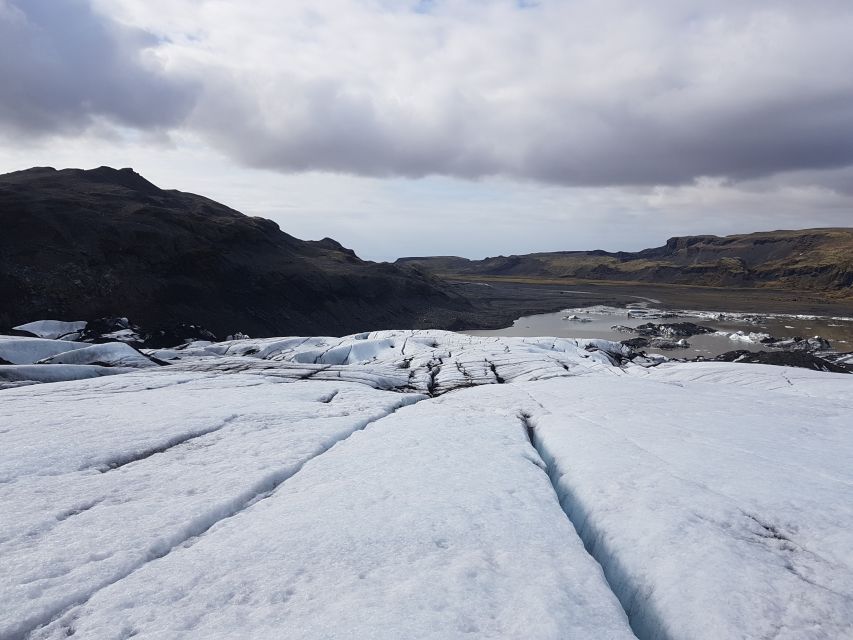 Sólheimajökull Ice Climbing Tour - From the parking lot to the first ice wall