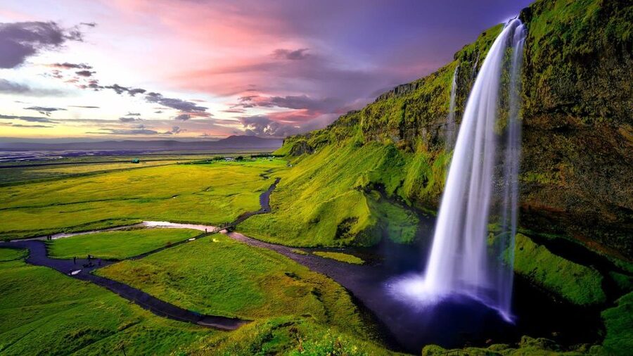 South Coast of Iceland. Black beach, glaсier, waterfalls... - Seljalandsfoss: the waterfall you can walk behind