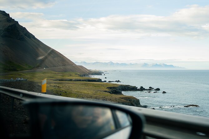 SOUTH COAST : The Discovery - Vík: A One-Hour Pause in a Small Town