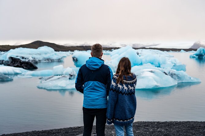South Iceland and Glacier Lagoon: Jökulsárlón with Boat Tour - The 7:30 a.m. start and the long coach ride