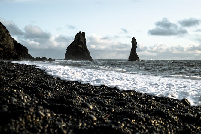 South Iceland Highlights and Northern Lights Combo Full-Day Tour - Northern Lights hunting: good guides, uncertain results
