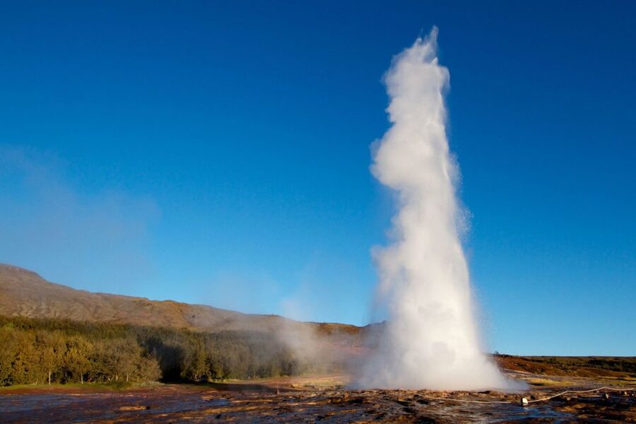 The Golden Circle & Hop On - Hop Off Combo Deal - How the Reykjavík bus changes the value
