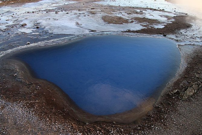 The Great Round Tour: Around Iceland in 13 Days - Days 10 and 11: Red sand and the Snaefellsnes Peninsula