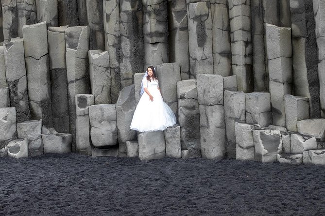 The Mysterious South Coast Private Tour - Skógafoss and the drama of falling water