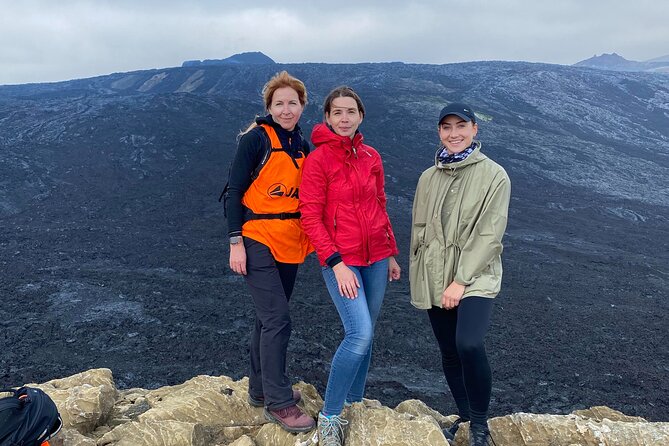 Volcano Eruption Site Hike & Reykjanes Tour from Reykjavik - Walking across Iceland’s newest lava
