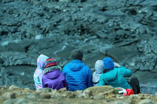 Volcano Tour on Reykjanes Peninsula Including Icelandic Snacks - Who should book this outing