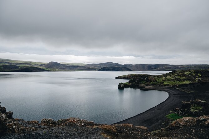 Volcano Tour on Reykjanes Peninsula Including Icelandic Snacks - When the planned hike changes